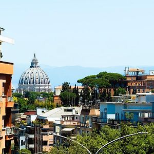Near Vatican, Irnerio 47 Guest House